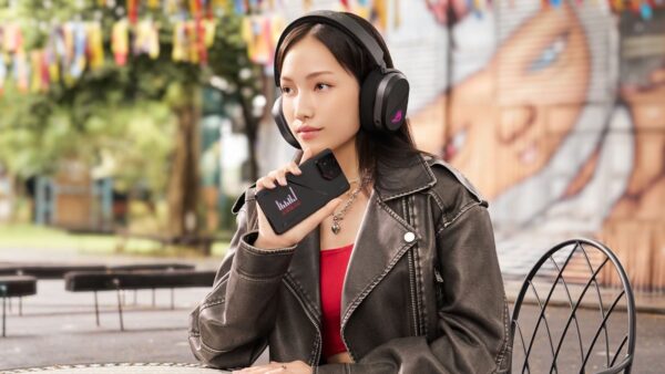 ASUS ROG Pelta Wireless Gaming Headset