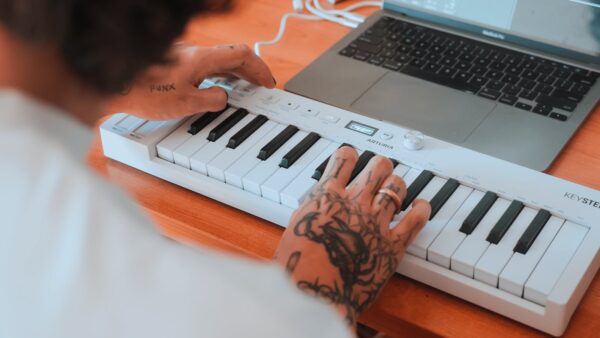Arturia KeyStep mk2 Controller & Sequencer