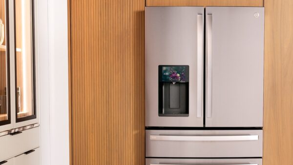 GE Profile 27.9 Cu. Ft. Smart 4-Door French-Door Refrigerator with Kitchen Assistant