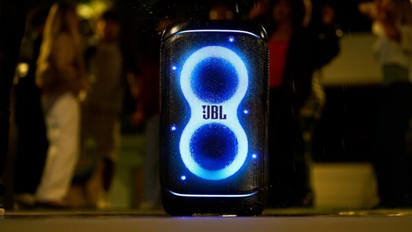 JBL PartyBox 520 Portable Party Speaker