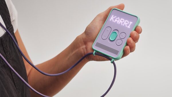 KARRI Messenger Kids’ Smartphone Alternative