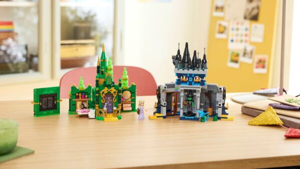 LEGO Emerald City & Kiamo Ko Castle