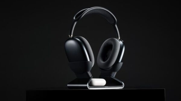 Mophie Max Headphones Charging Stand