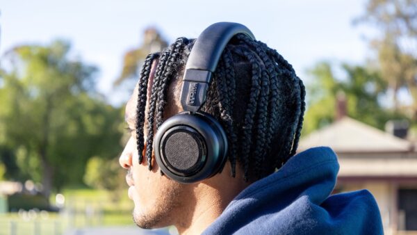 TDM. Neo Hybrid Headphone Speakers