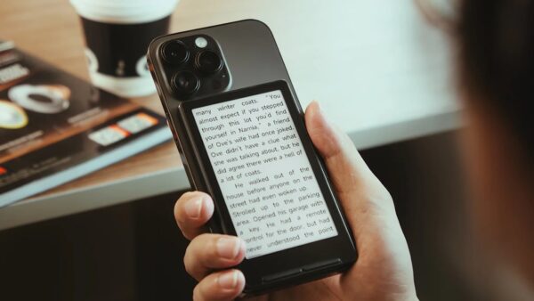 Xteink X4 Ultra-thin Magnetic Back eReader