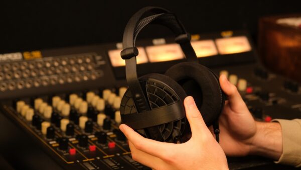 head(amame) Pro: Hi-Fi Glass Driver Headphones