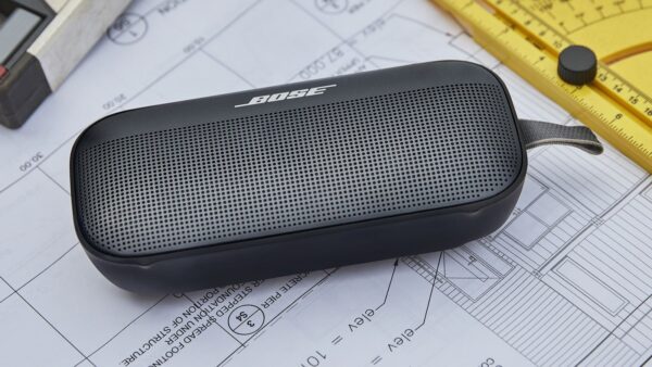 Bose Soundlink Flex Bluetooth Speaker Portable Design Bose Positioniq Technology