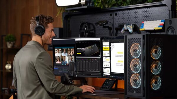 Corsair Platform6 Modular Professional Desk