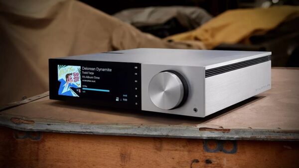 Cambridge Audio Evo 150 Delorean Edition All In One Player