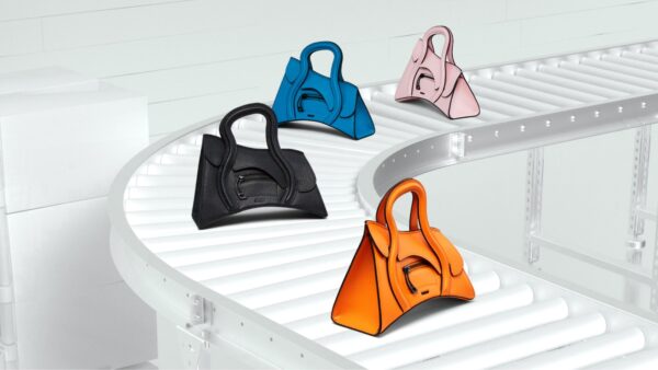 Global Supply Chain Telephone Handbag