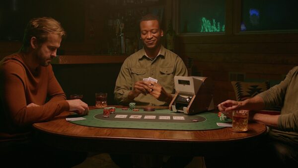 Leshuffler Automatic Card Dealer