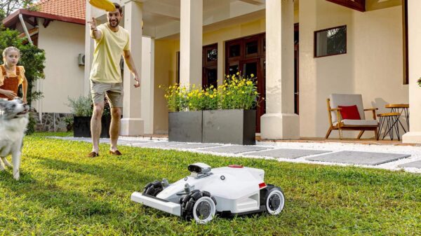 Mammotion Luba2 Awd Series Robot Lawn Mowers