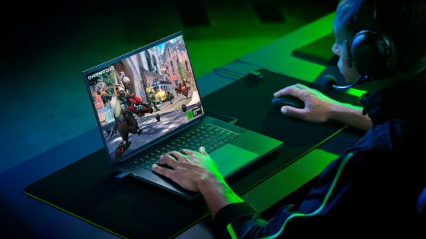 Razer Blade 16 Gaming Laptop
