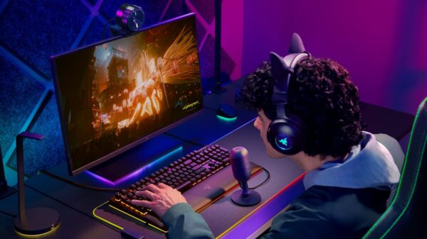 Razer Seiren V3 Mini Ultra Compact Mic