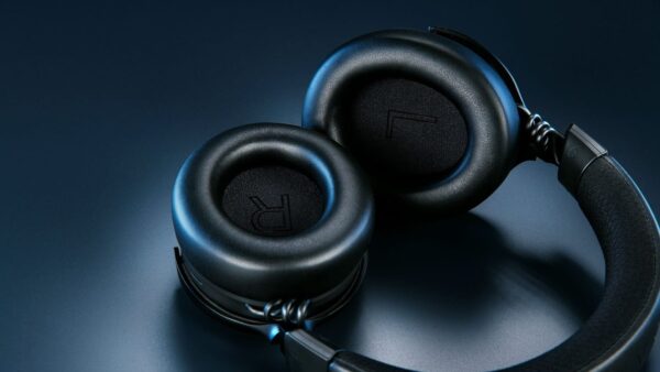 Razer Kraken V4 Pro Wireless Rgb Headset