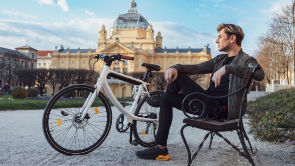 Urtopia Chord Sleek City Ebike