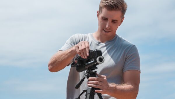 Vizta Portable Smartphone Based Telescope