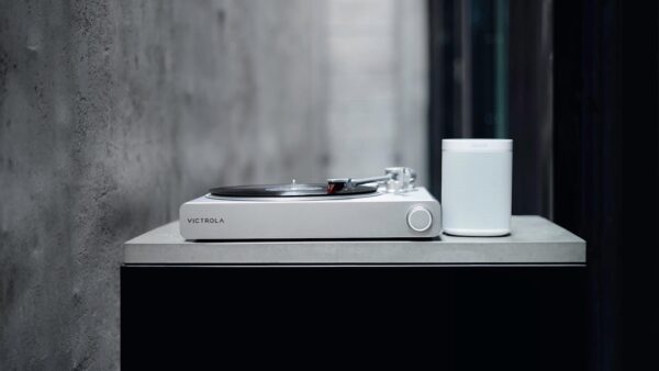 Victrola Stream Carbon Turntable Connects Wirelessly Sonos System In Seconds