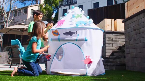 Zeezee Adventure Play Tent
